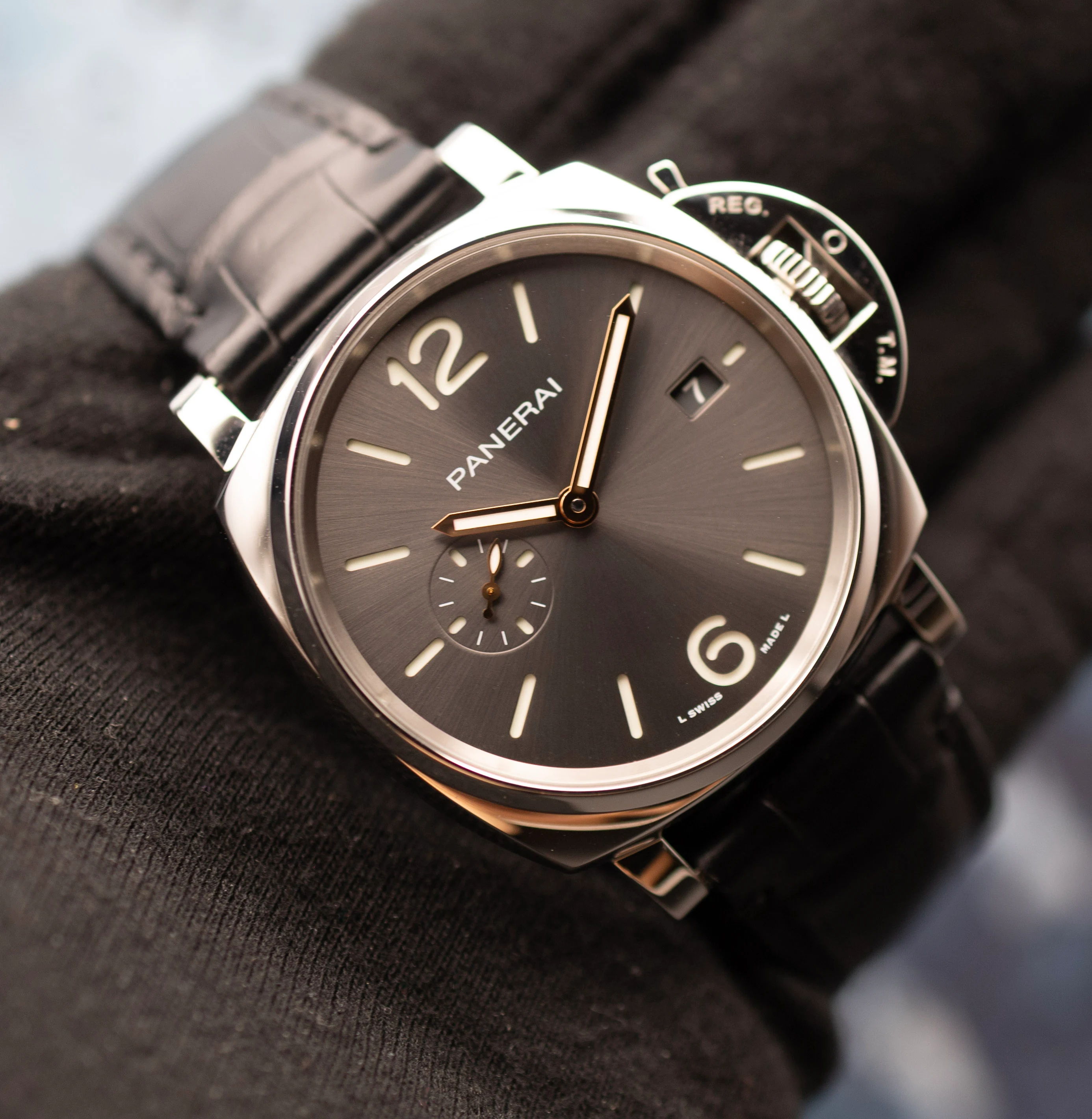 Panerai Luminor Due 42mm Grey Dial - Image 5