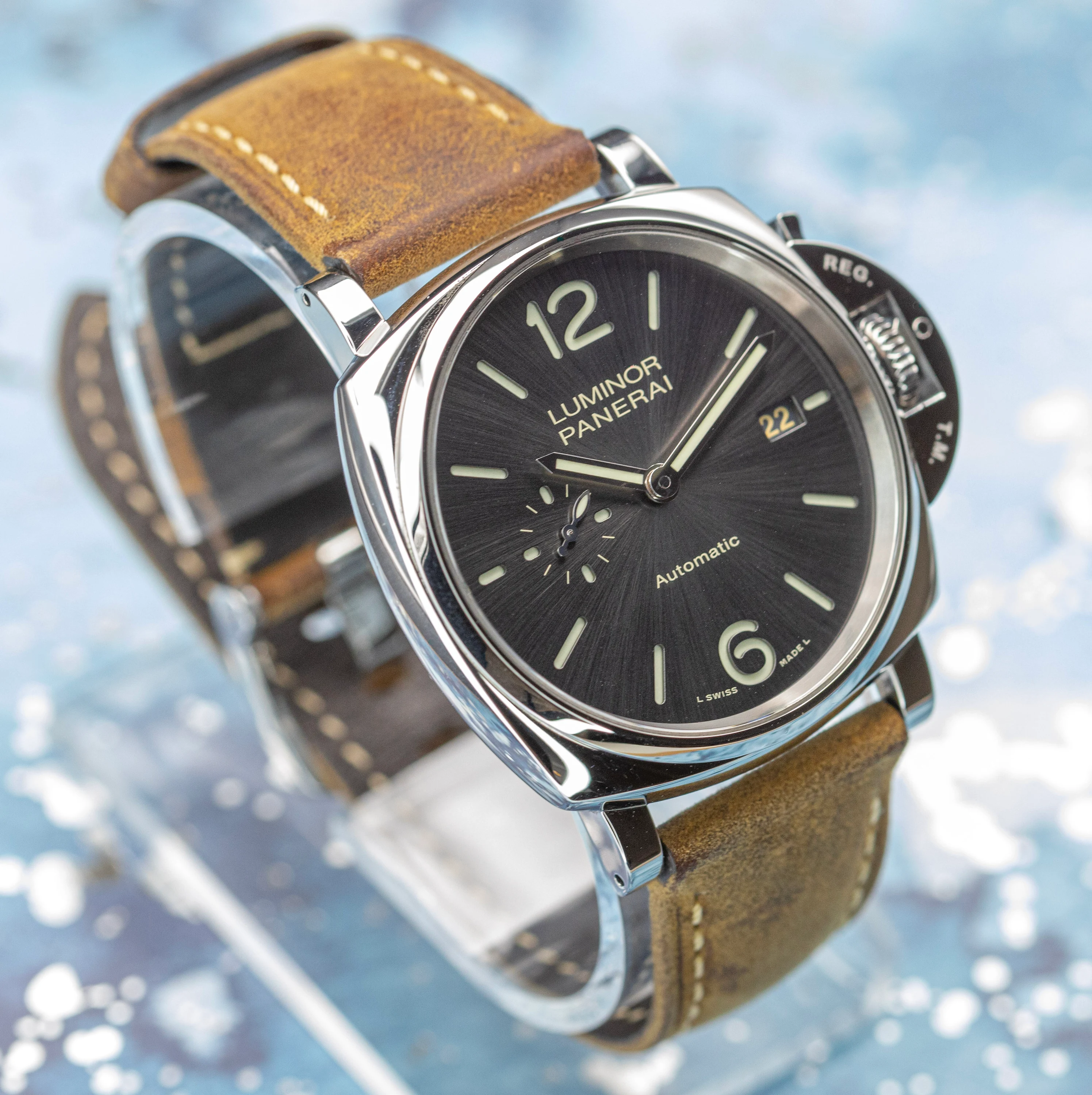 Panerai Luminor Due 42 Anthracite - Image 4