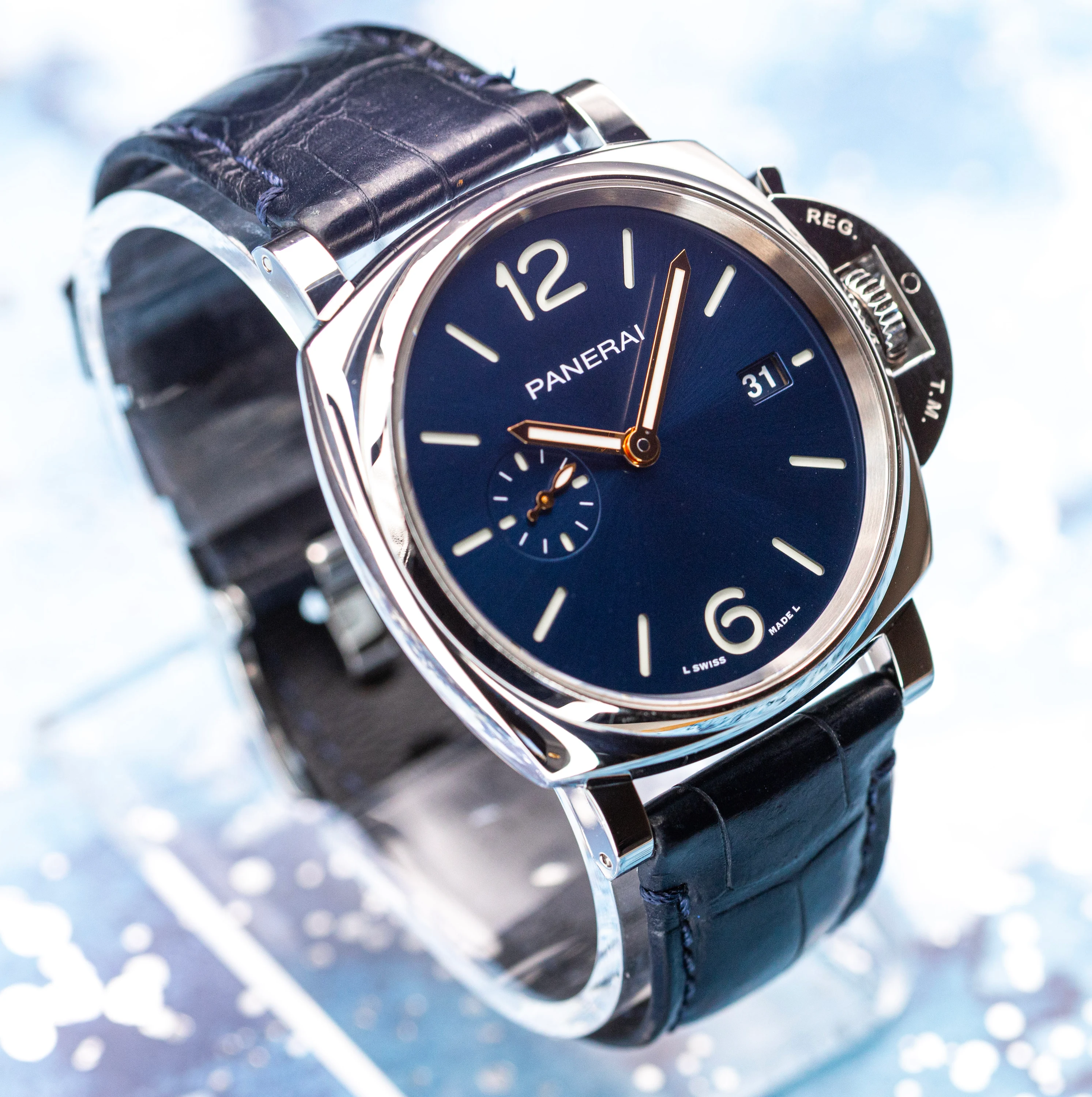 Panerai Luminor Due 42 Blue Dial - Image 7