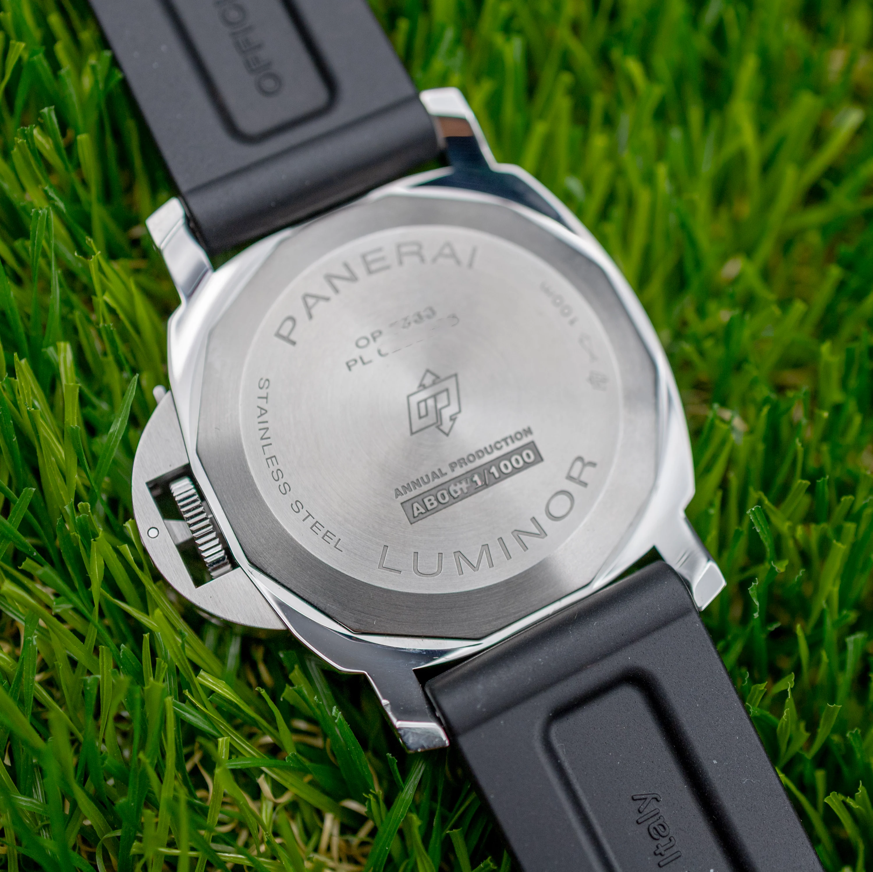 Panerai Luminor Tre Giorni Luna Rossa - Image 4