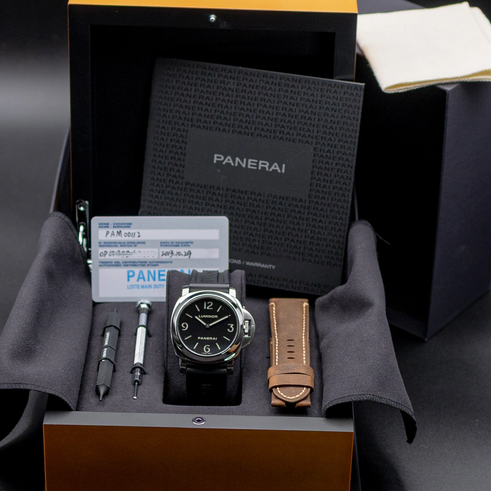 Panerai Luminor Base 44mm - Image 3