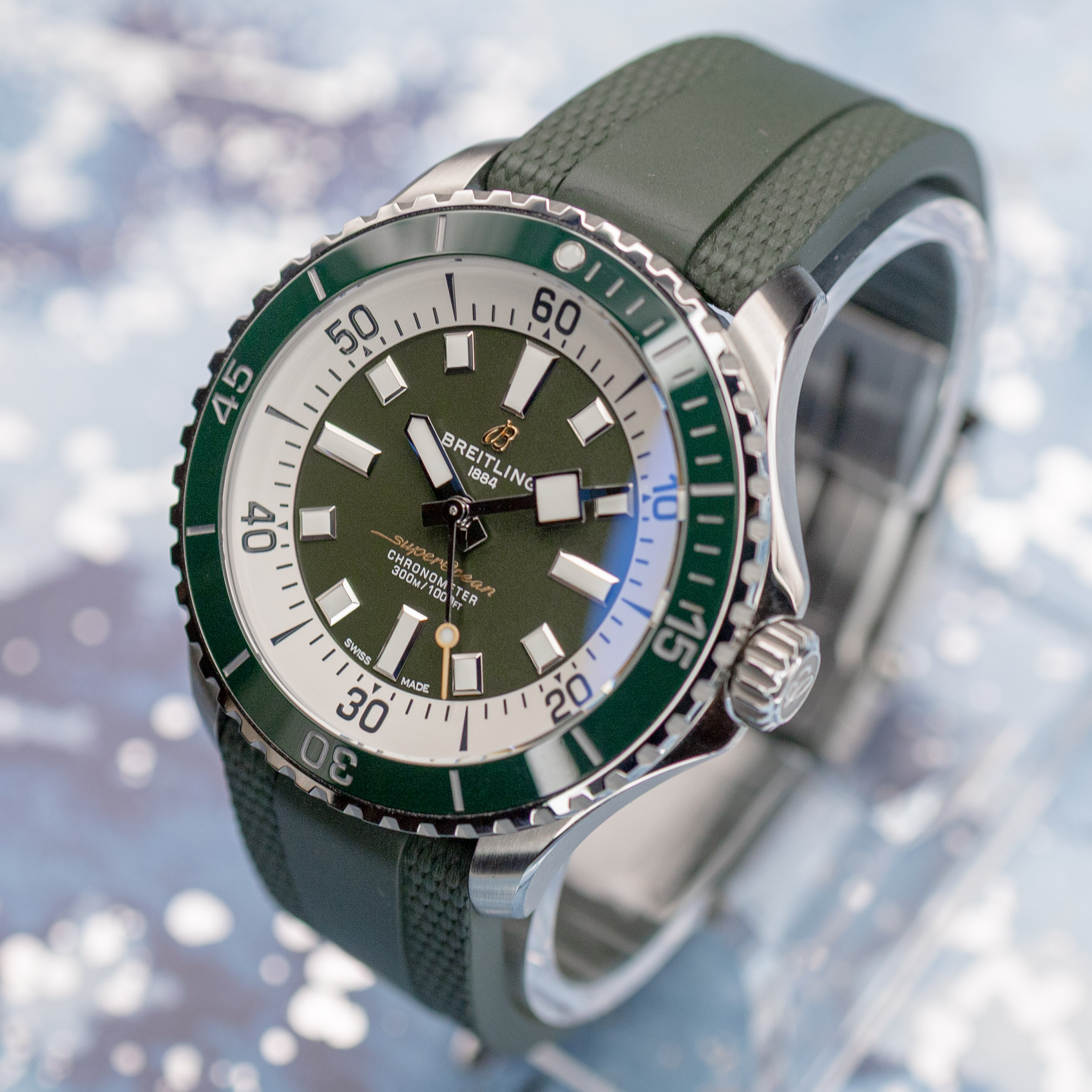 Breitling Superocean Automatic Green Dial - Image 3