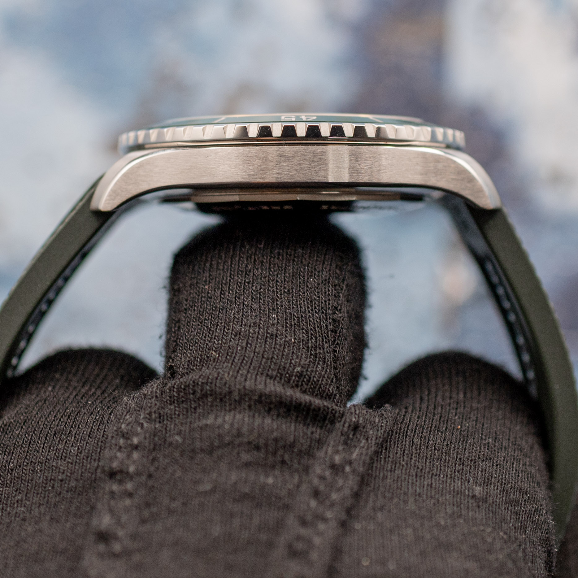 Breitling Superocean Automatic Green Dial - Image 5