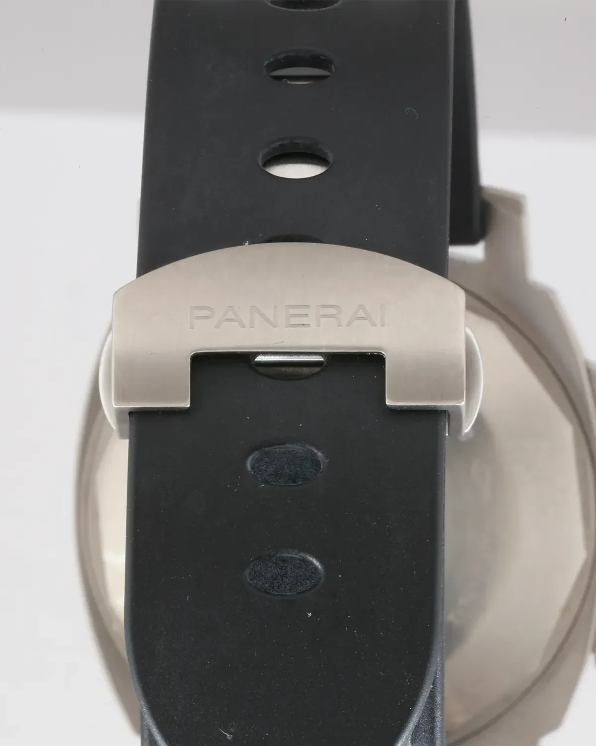 Panerai Luminor Submersible Automatic Titanio - Image 9