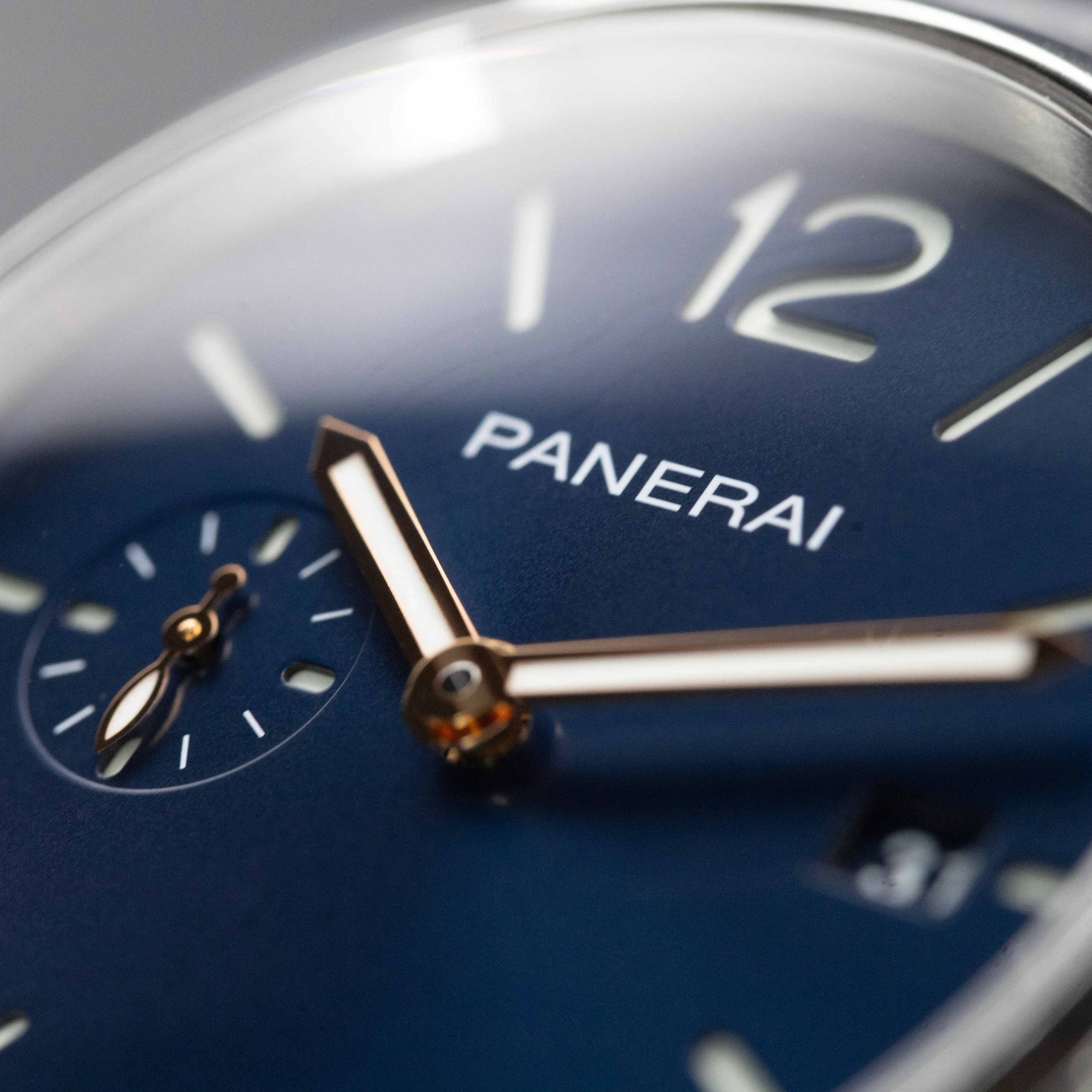 Panerai Luminor Due 42 Blue Dial - Image 14