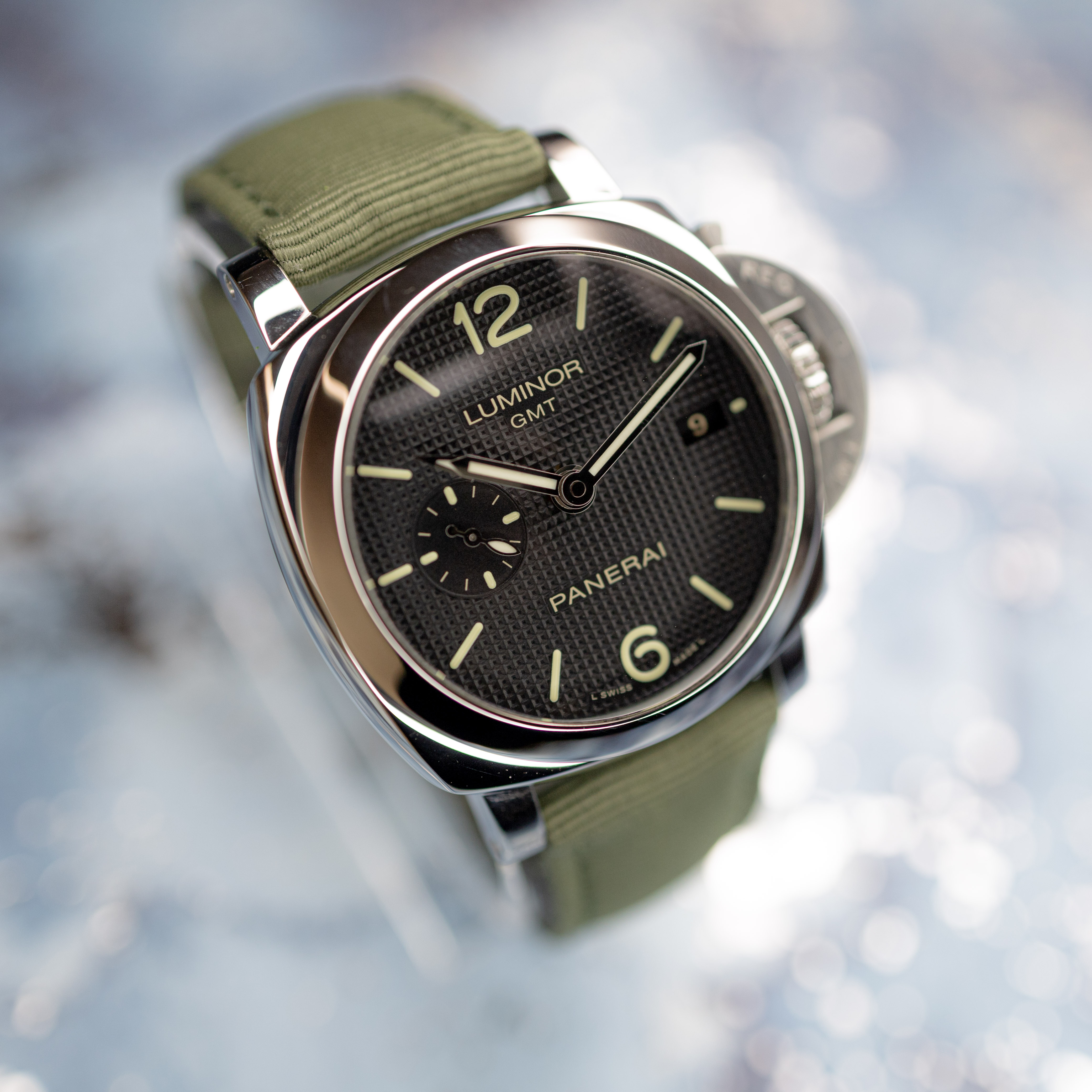 Panerai Luminor 1950 3 Days GMT Hobnail - Image 9