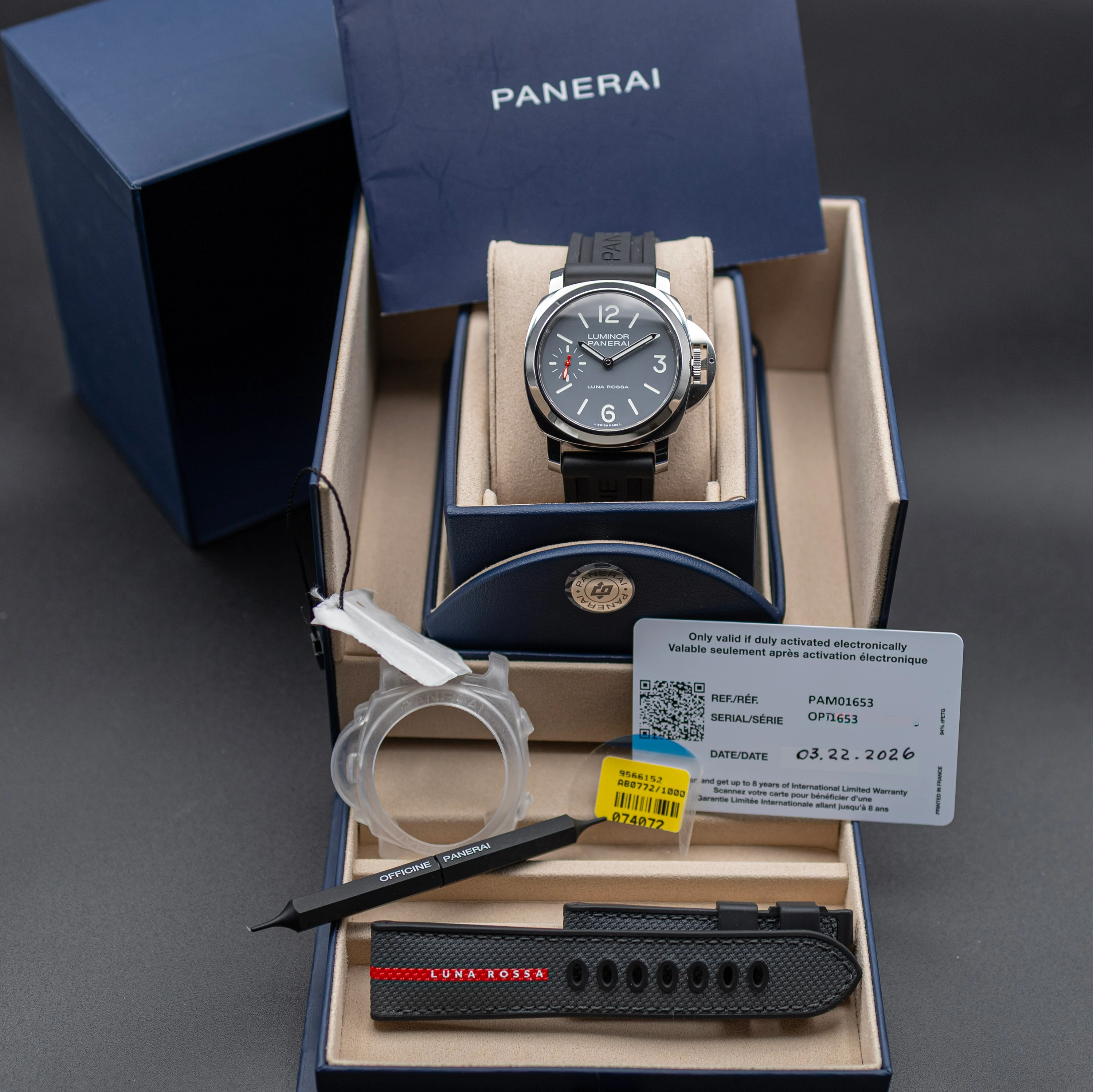 Panerai Luminor Tre Giorni Luna Rossa - Image 3
