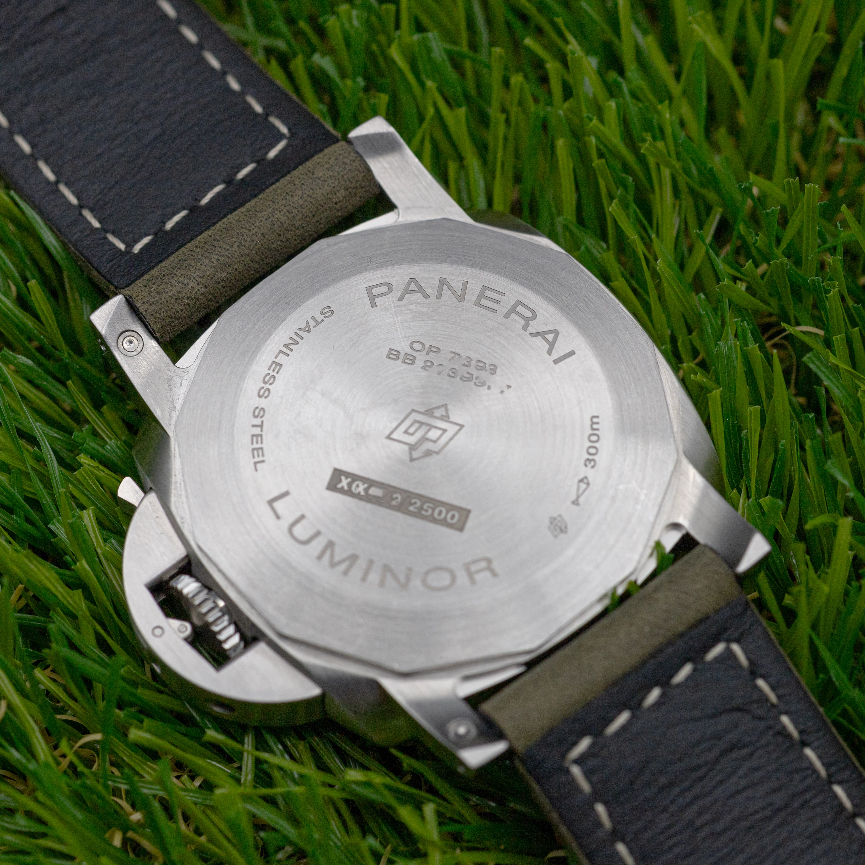 Panerai Luminor Marina White Dial 44mm - Image 4