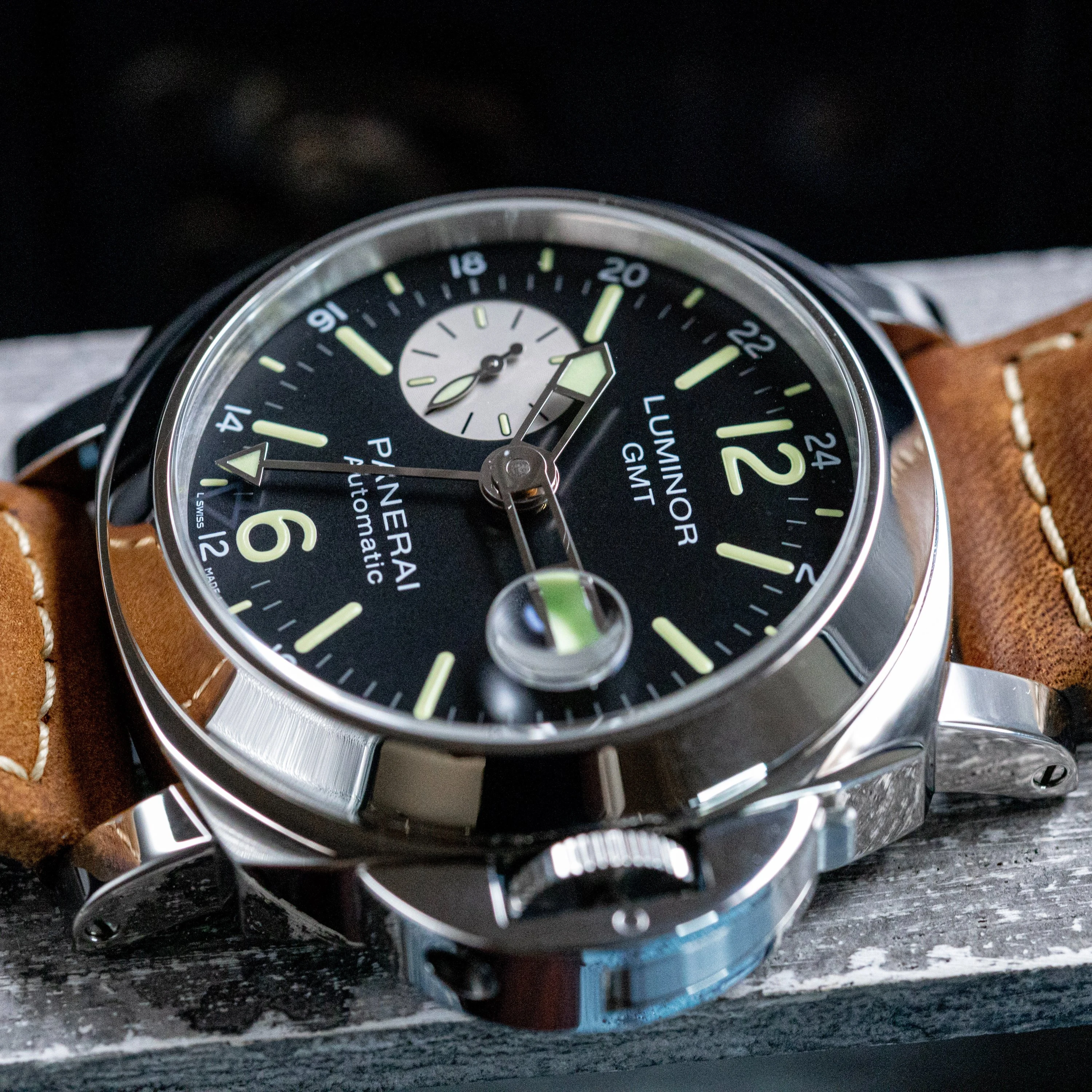 Panerai Luminor GMT Automatic 44 - Image 12