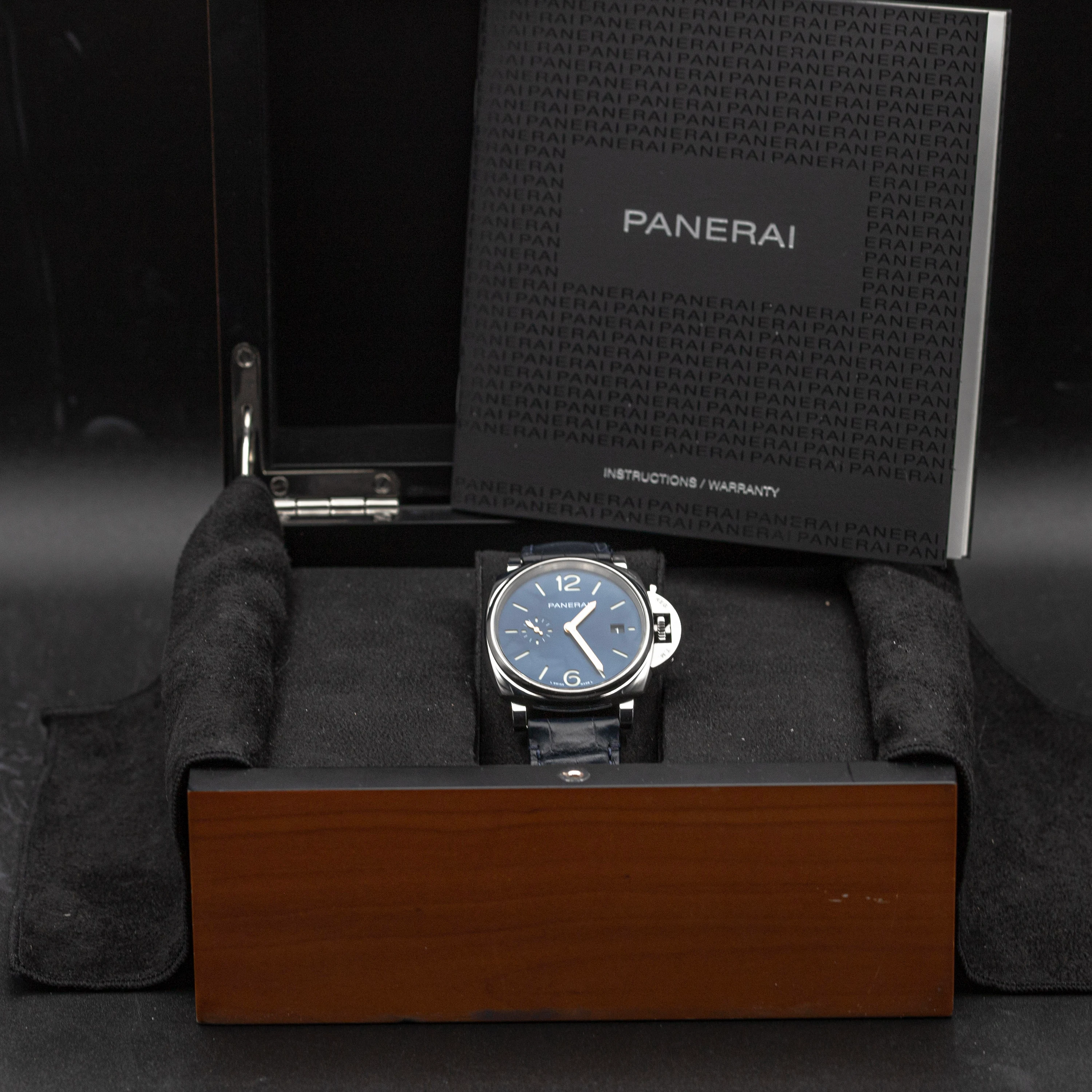 Panerai Luminor Due 42 Blue Dial - Image 4