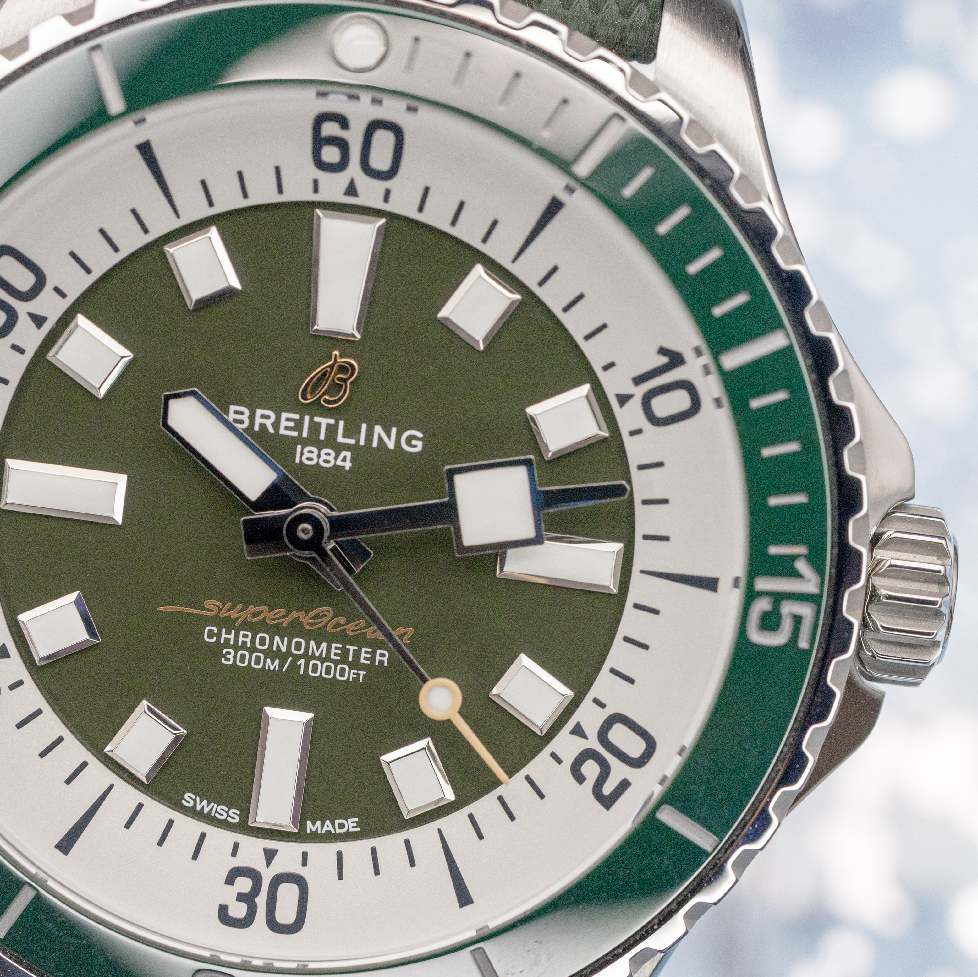 Breitling Superocean Automatic Green Dial - Image 10