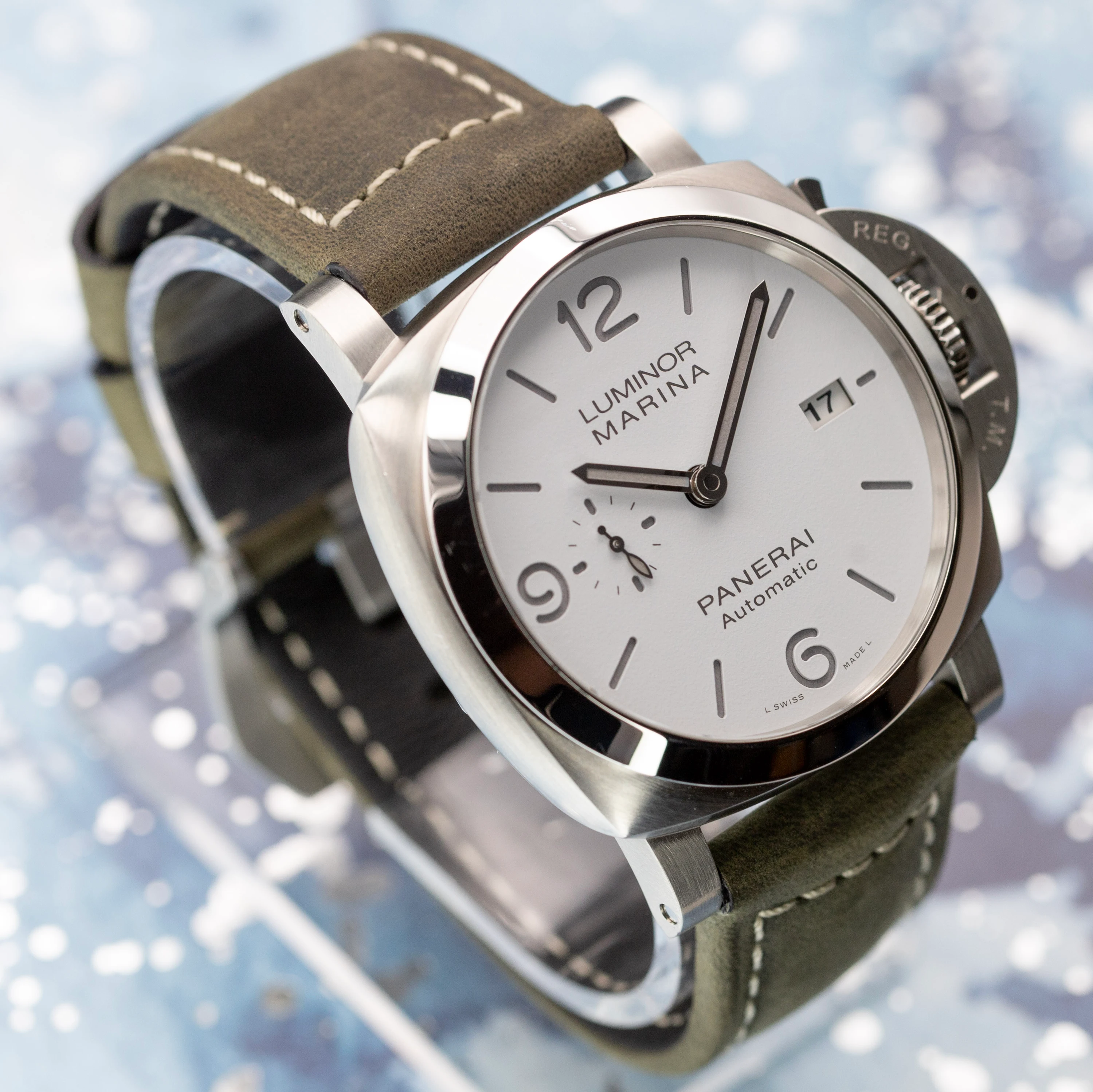 Panerai Luminor Marina White Dial 44mm - Image 9