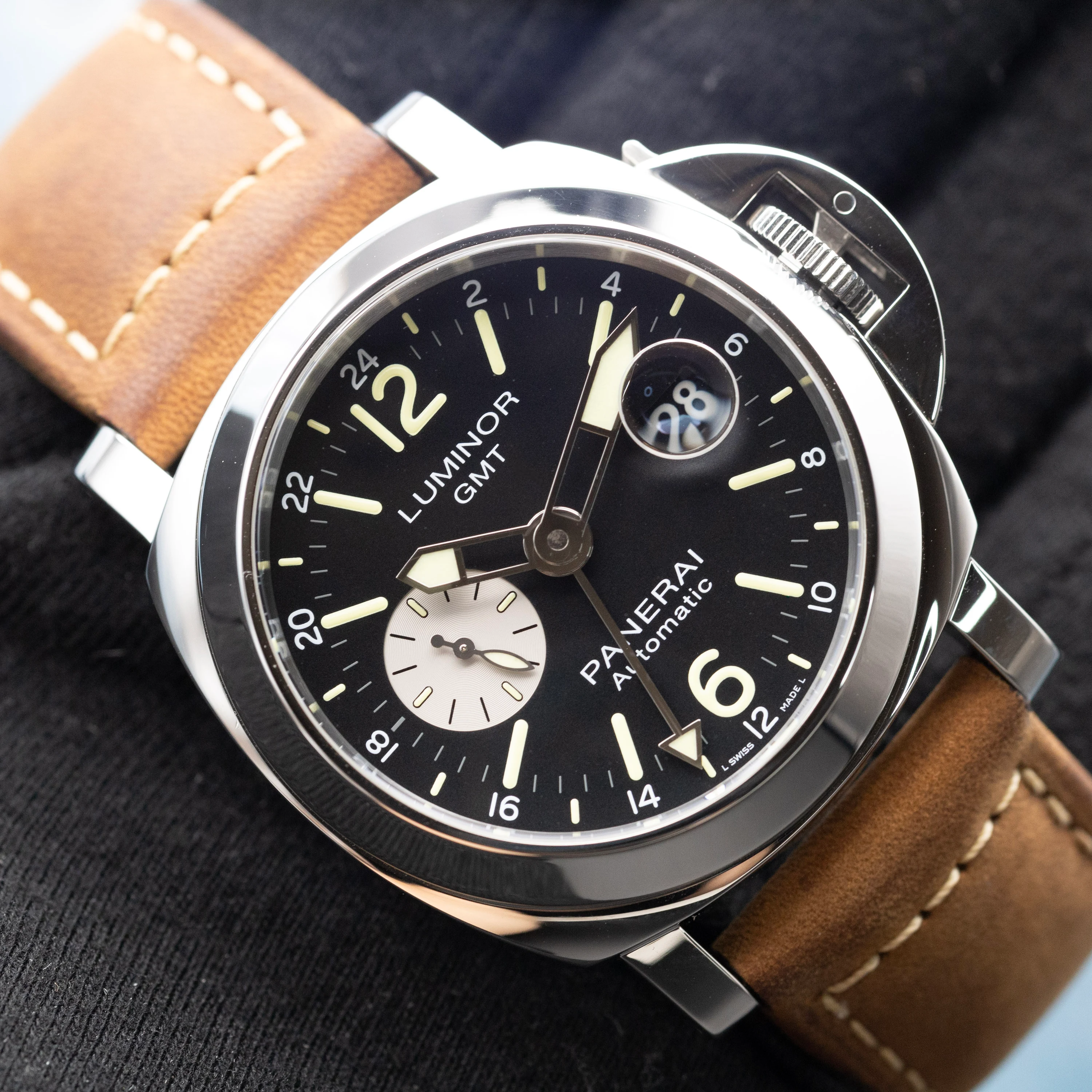 Panerai Luminor GMT Automatic 44 - Image 5