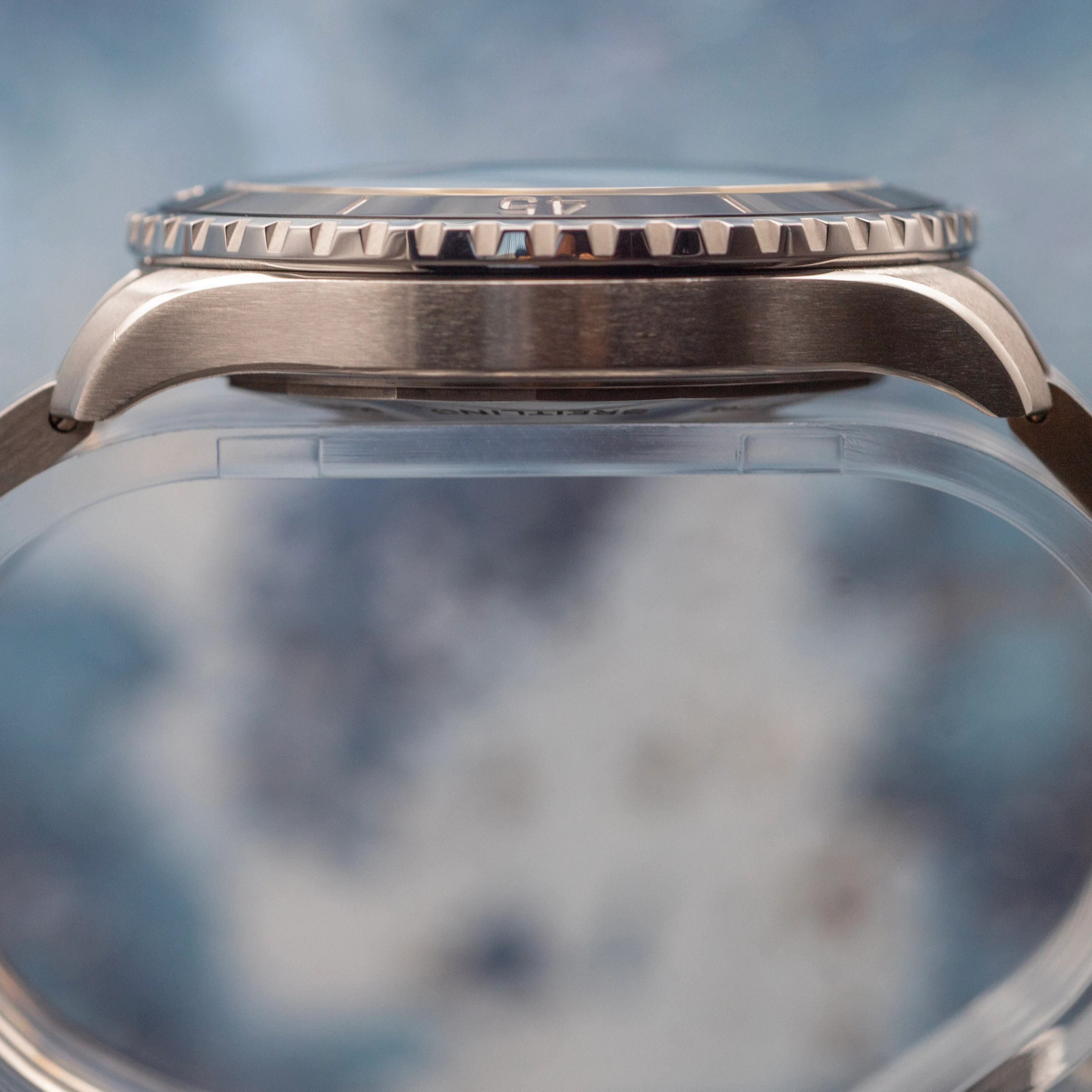 Breitling Superocean Automatic 44 Black Dial - Image 7