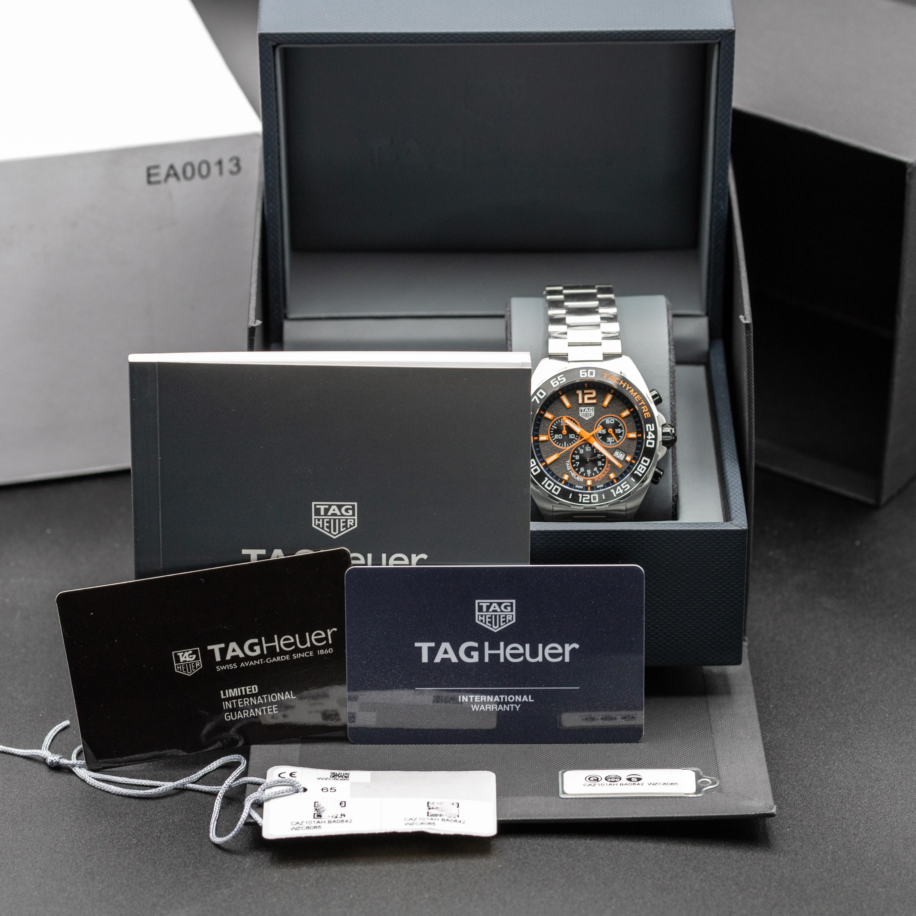 TAG Heuer Formula 1 Quartz Chronograph - Image 2