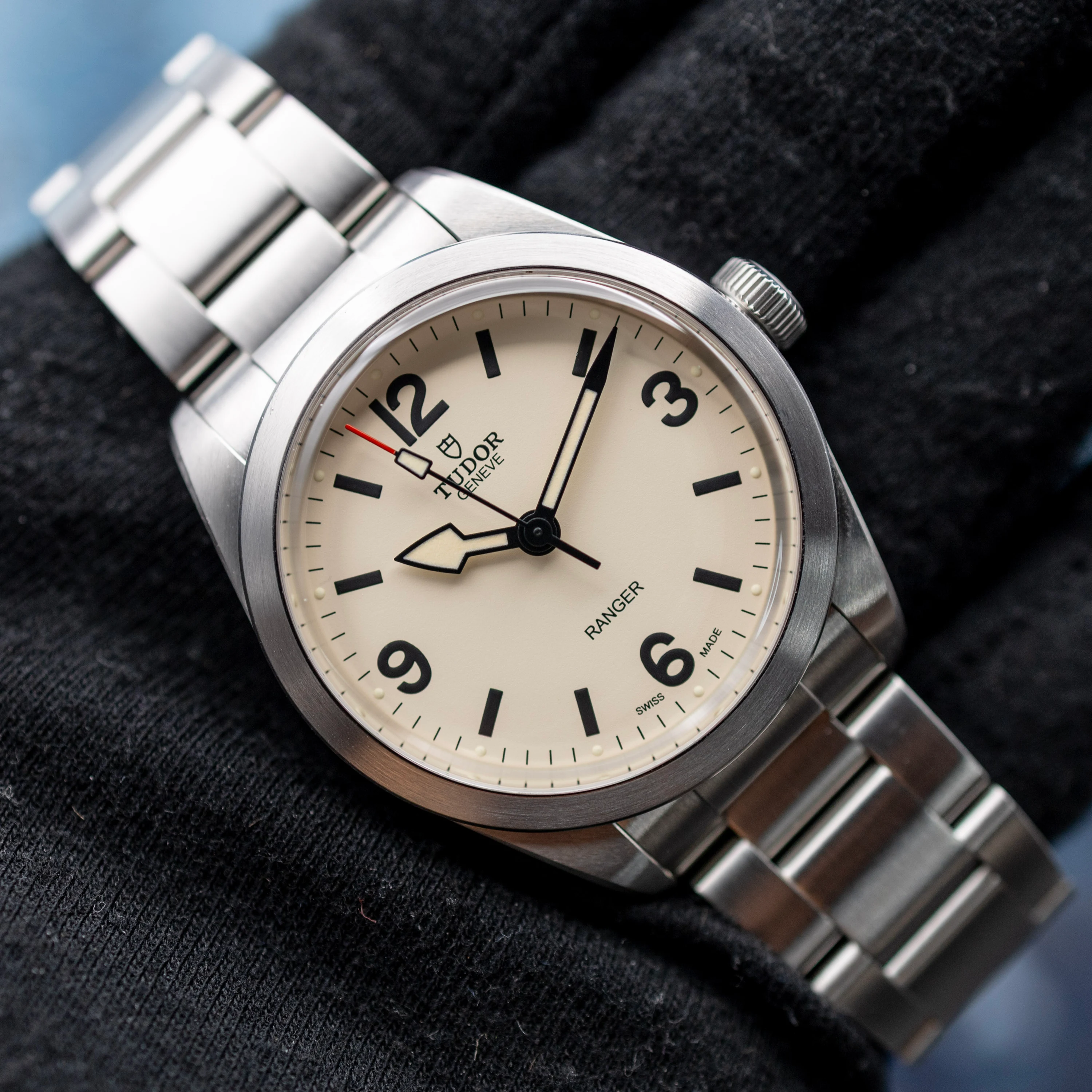 Tudor Ranger 39mm "Dune" Beige Dial Steel Bracelet - Image 7