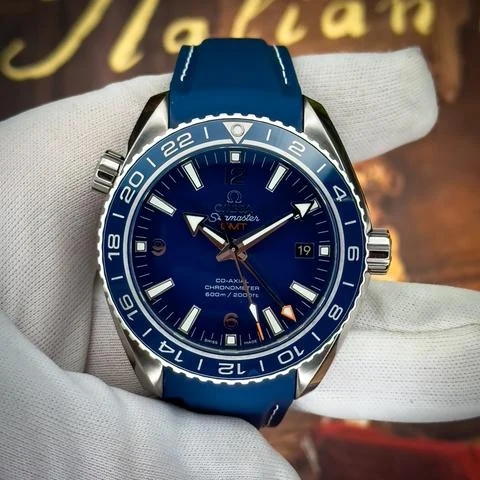 Omega Omega Seamaster Planet Ocean 232.92.44.22.03.001